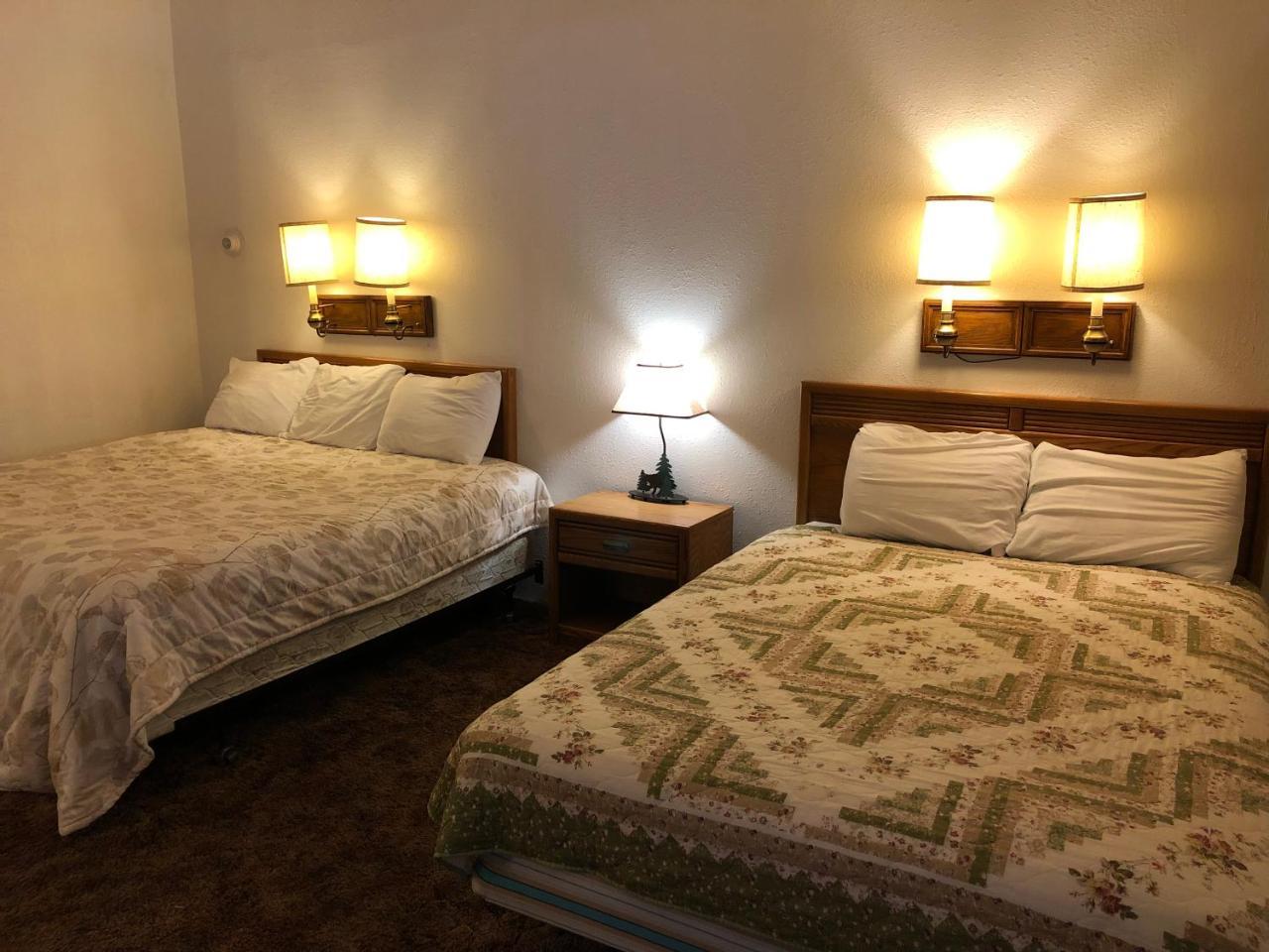 The Golden Bear Motel 托克 外观 照片